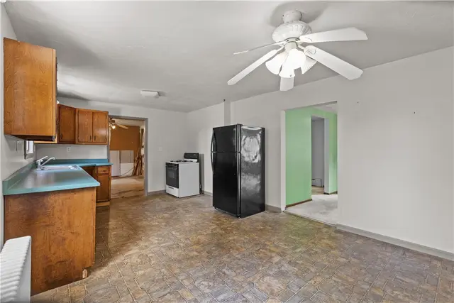 1572 Panno Ln gallery image 33