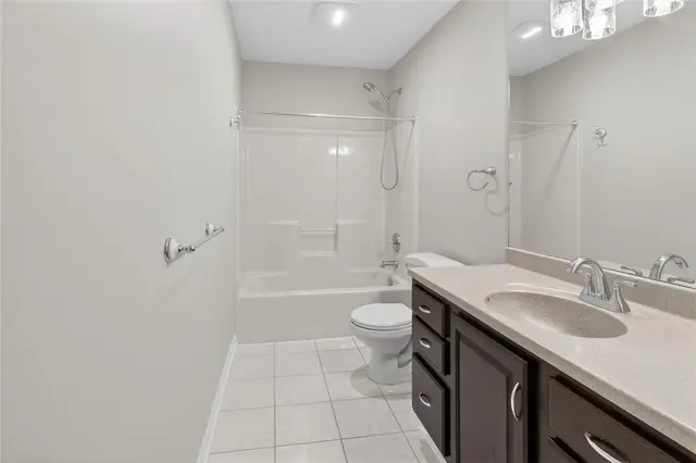 1585 Stone Mansion Dr gallery image 37