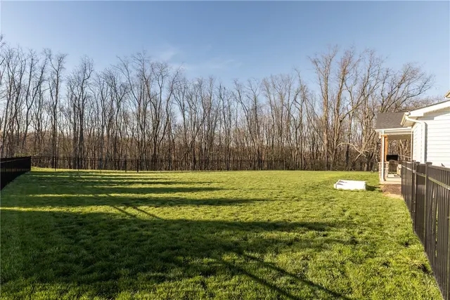 159 Davidson Road gallery image 9