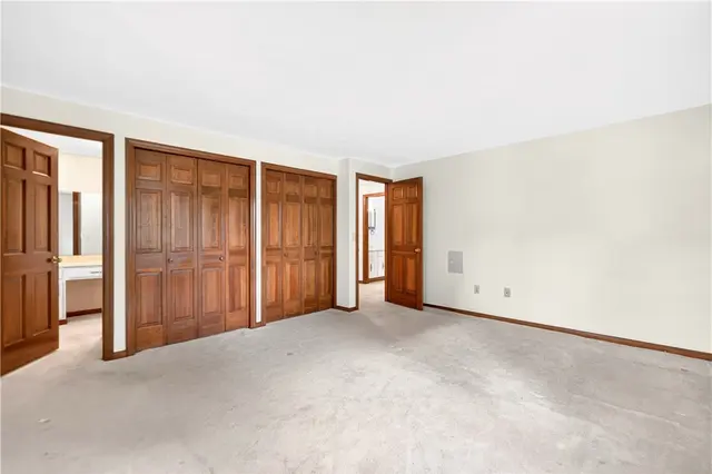 1593 Oakleaf Ln gallery image 36