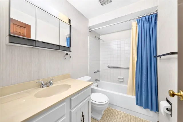 1593 Oakleaf Ln gallery image 38