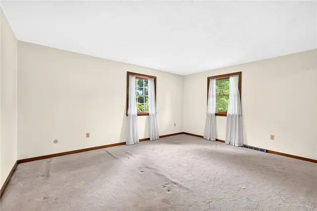 1593 Oakleaf Ln gallery image 47