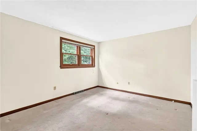 1593 Oakleaf Ln gallery image 50