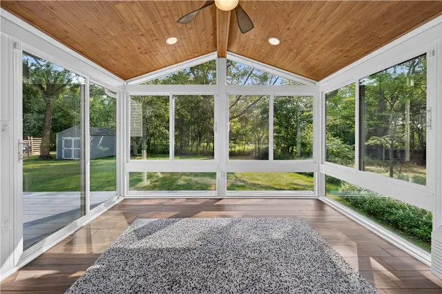160 Partridge Run Rd gallery image 12