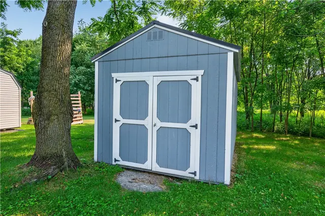 160 Partridge Run Rd gallery image 14