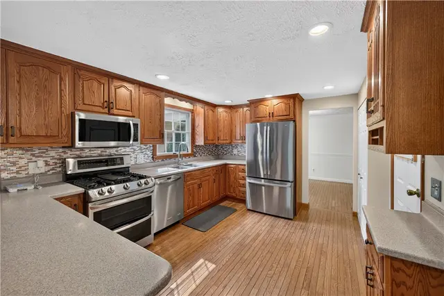 160 Partridge Run Rd gallery image 15