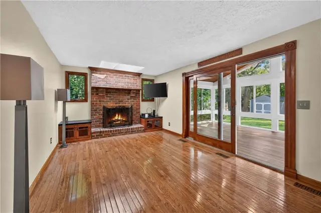 160 Partridge Run Rd gallery image 45