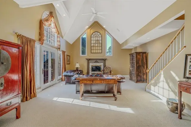1601 Fieldstone Ln gallery image 11