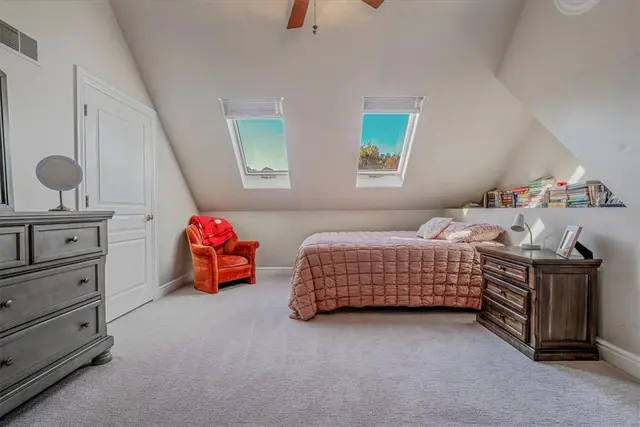 1601 Fieldstone Ln gallery image 13