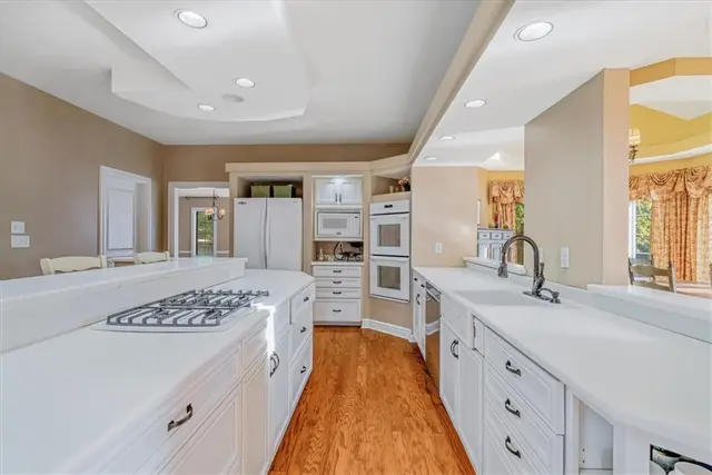 1601 Fieldstone Ln gallery image 22