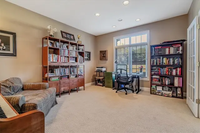 1601 Fieldstone Ln gallery image 23
