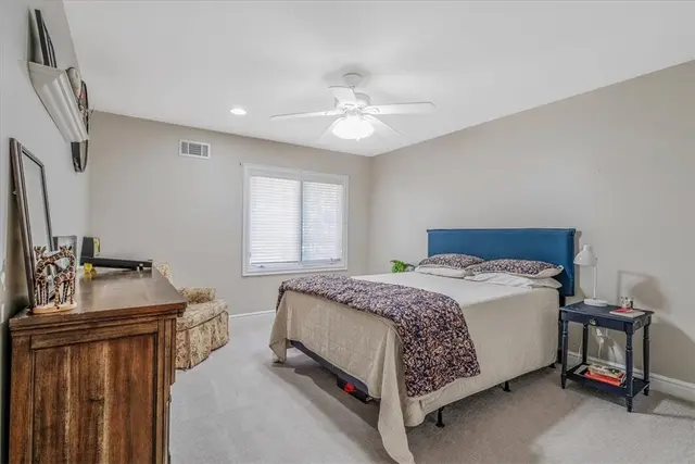 1601 Fieldstone Ln gallery image 24