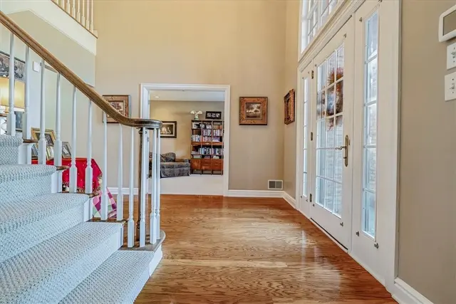 1601 Fieldstone Ln gallery image 36