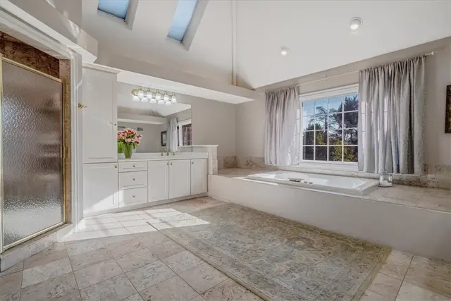 1601 Fieldstone Ln gallery image 37