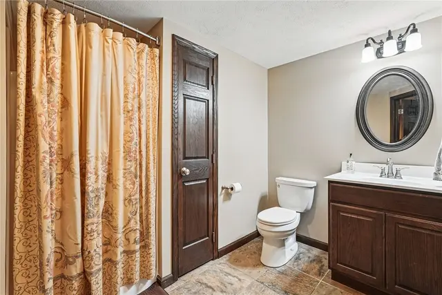 1603 Briarwood Dr gallery image 19