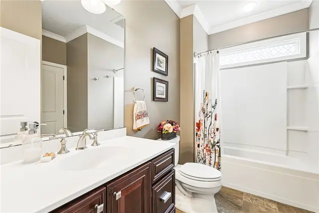 1603 Briarwood Dr gallery image 30