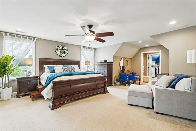 1603 Briarwood Dr gallery image 38