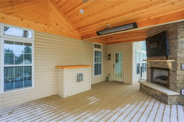 1603 Settlers Dr gallery image 10