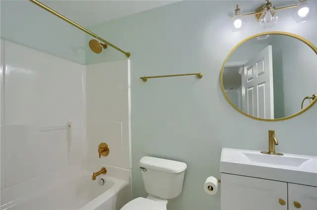 1603 Settlers Dr gallery image 34