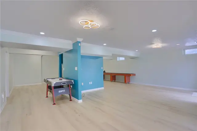 1603 Settlers Dr gallery image 35