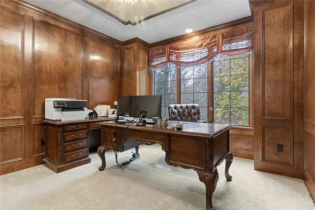 1607 Fieldstone Lane gallery image 19