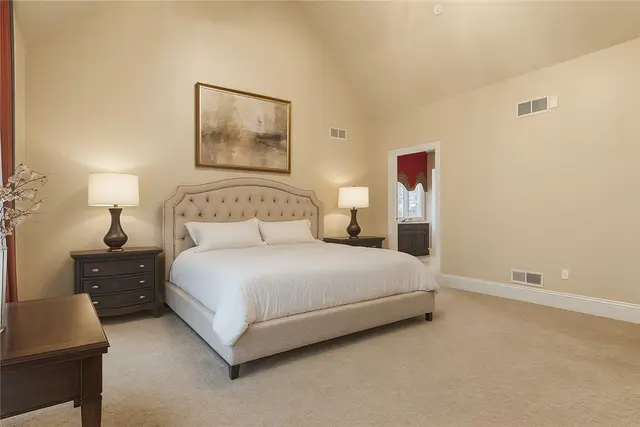 1607 Fieldstone Lane gallery image 20