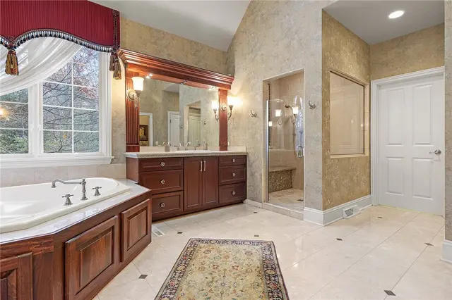 1607 Fieldstone Lane gallery image 22