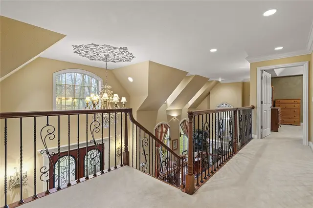 1607 Fieldstone Lane gallery image 23