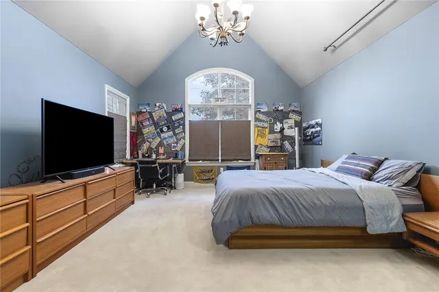1607 Fieldstone Lane gallery image 25