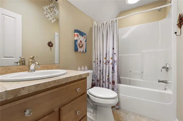 1607 Fieldstone Lane gallery image 27