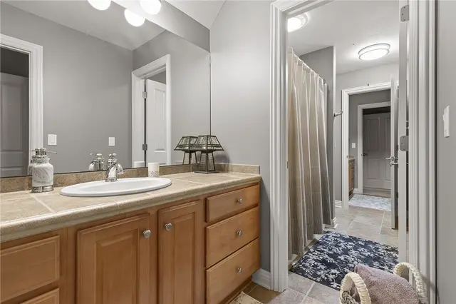 1607 Fieldstone Lane gallery image 30