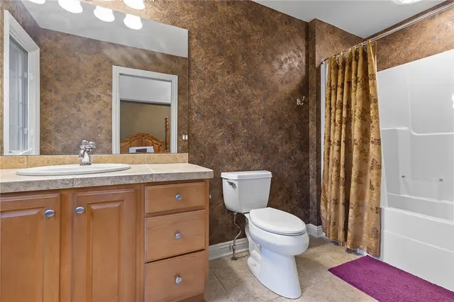 1607 Fieldstone Lane gallery image 31