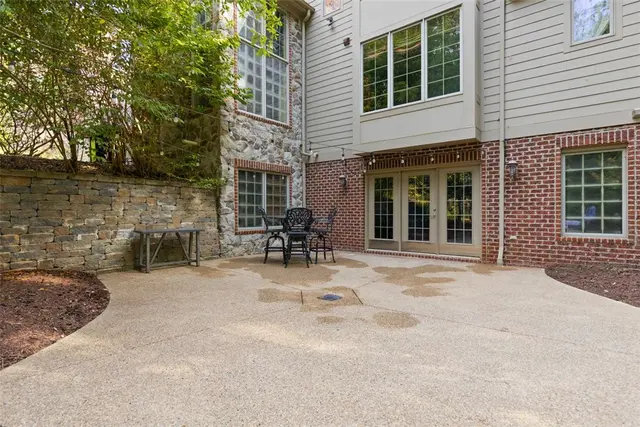 1607 Fieldstone Lane gallery image 44