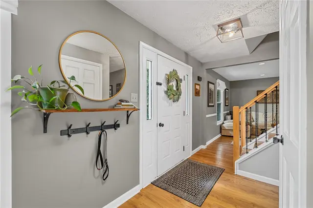 161 Ridgeview Dr gallery image 3