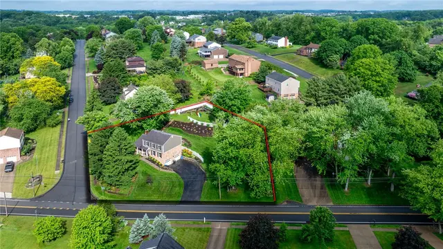 161 Ridgeview Dr gallery image 32