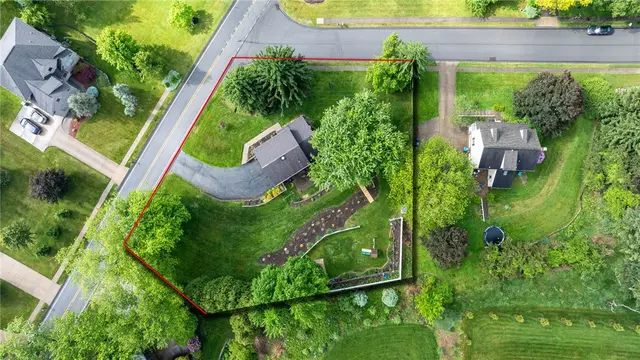 161 Ridgeview Dr gallery image 34