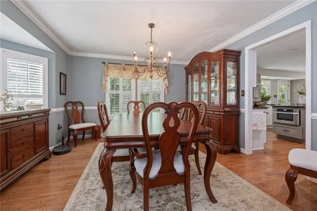 1611 Country Club Dr gallery image 43