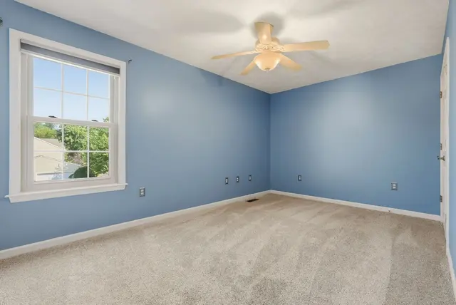 1611 NORMAN DRIVE gallery image 7