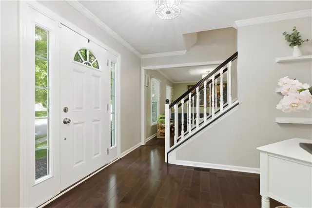 1611 Robin Ct. gallery image 20