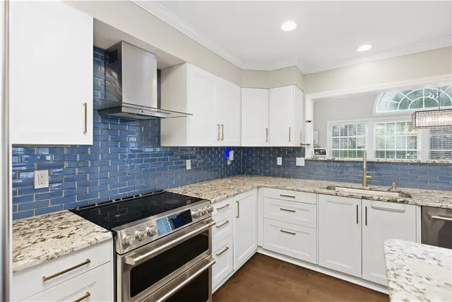 1611 Robin Ct. gallery image 39