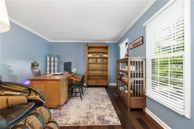 1611 Robin Ct. gallery image 41