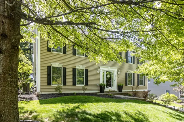 1611 Robin Ct.