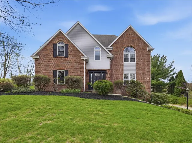 1612 Royal Oak Dr