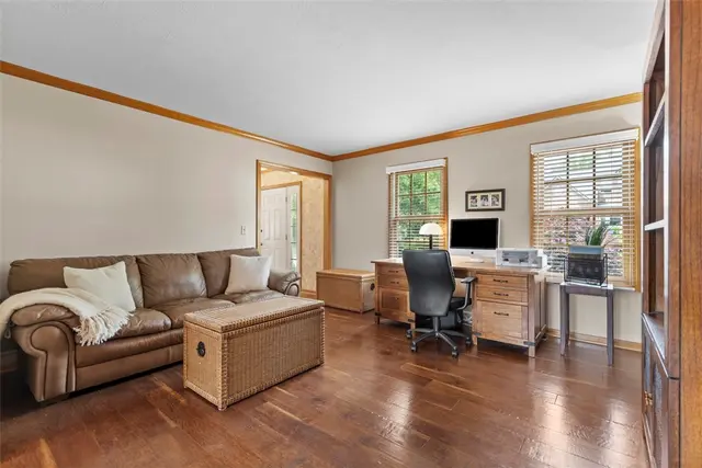 1616 Norman Drive gallery image 7