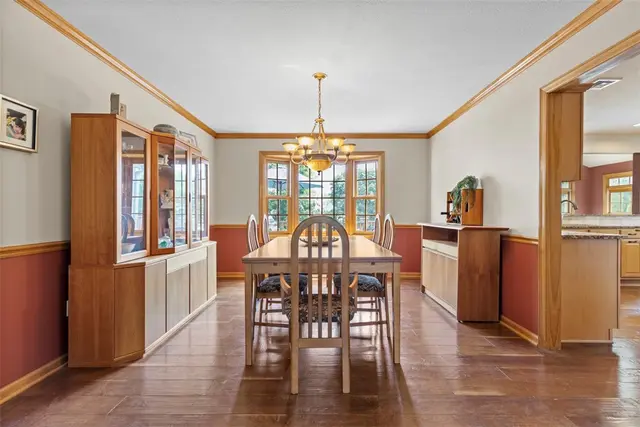 1616 Norman Drive gallery image 11