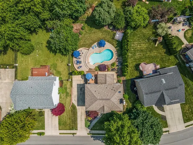1616 Norman Drive gallery image 12