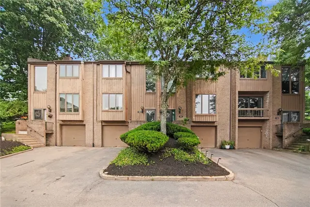 162 Linden Ct