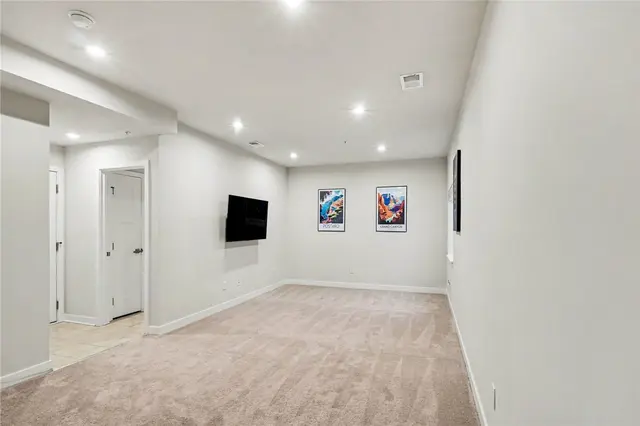 162 Moyer Hill Dr gallery image 8