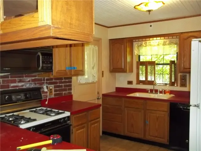 162 Richmond Cir gallery image 3