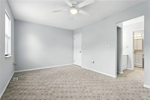 162 Woodhaven Drive gallery image 12